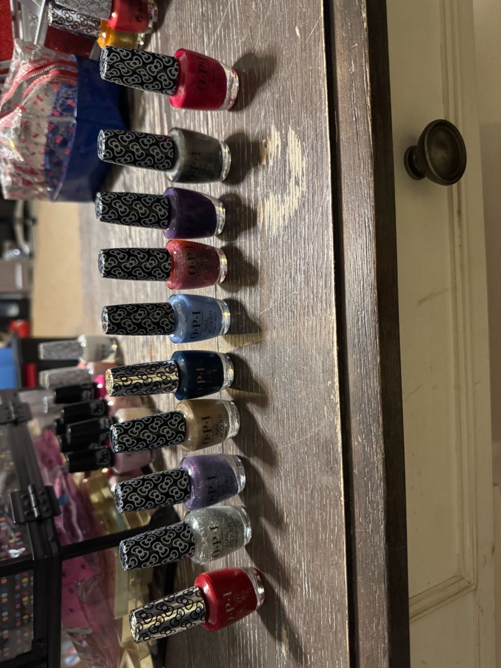 OPI x Hello Kitty Holiday 2019 Bundle (NOT THE FULL SET)